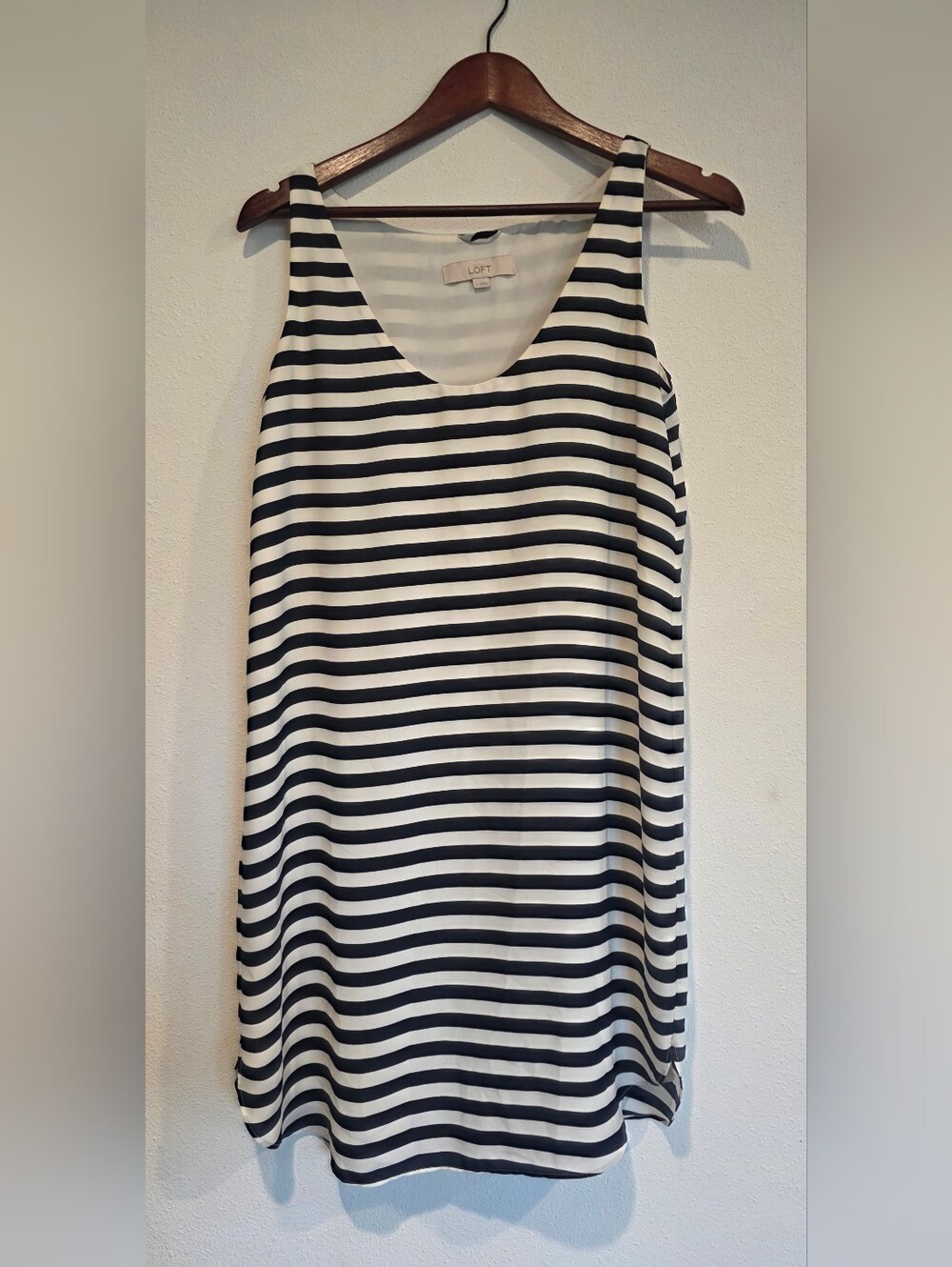 Loft Sleeveless Striped Sheath Dress Sz Small Navy & White Lined Lightweight